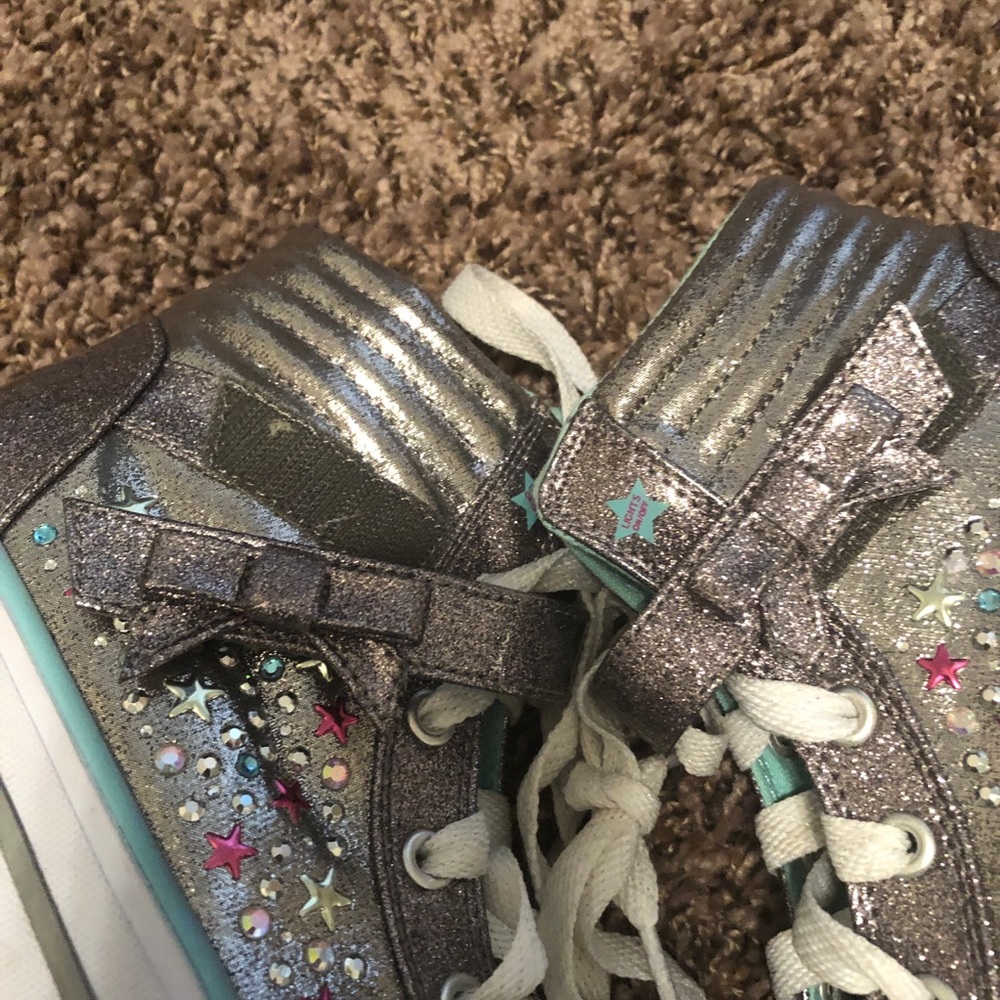 Sketchers twinkle toes shoes - Picture 6 of 11